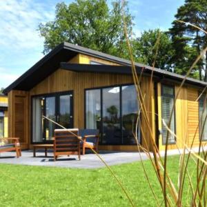 Holiday Home EuroParcs Resort Zilverstrand-10