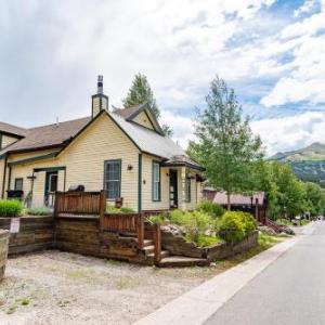 Gold Flake Cottage