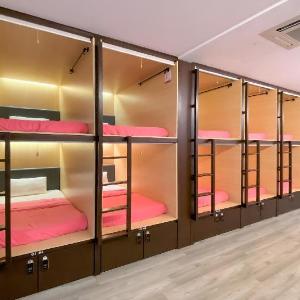 OYO 89809 Sogor Girls Dormitory Female Only