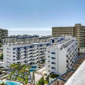 Benalmadenapartments BBQ Penthouse Patos Club
