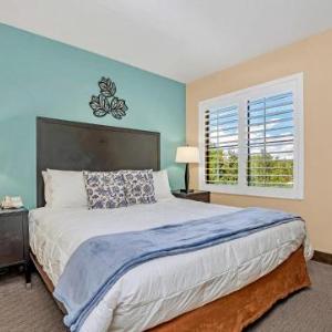 Near Disney - 1BR with King Bed - Pool and Hot Tub