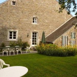 Cozy Weris cottage retreat