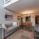 208B   Lakefront One Bedroom Condo with 2 Patios Maryland