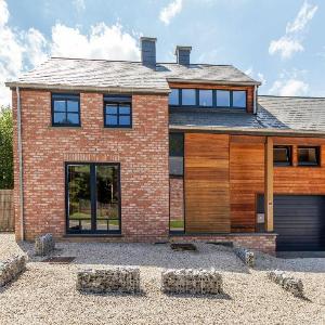 Beautiful home in Bomal-Sur-Ourthe with