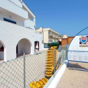 RS315 - Marcelli bilocale in residence fronte mare