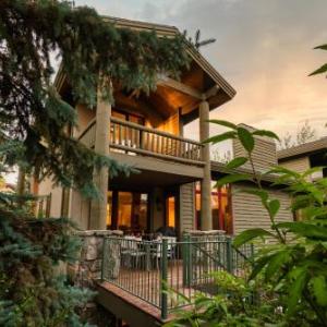 Conifer - Secluded Cabin w Hot Tub & Oak Hardwood Floors