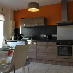 Appartement Jonzac 1 pièce 2 personnes - FR-1-246D-12