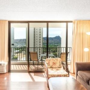 Deluxe 21st Floor Corner Condo with Diamond Head Views