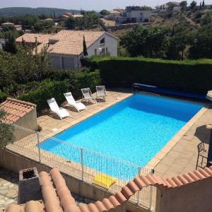 Villa near Les Etangs de Bages Lake