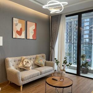 Vinhomes Metropolis 2 beds apartment.