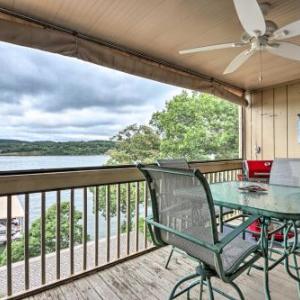 Modern Condo with Screened Balcony and Lake View!