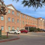 mainStay Suites Addison