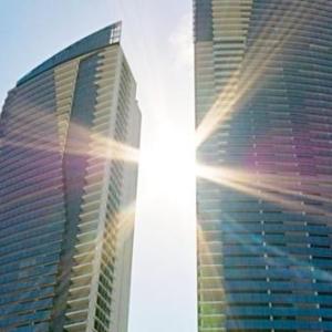 5 Bedroom Executive Sub Penthouse in the heart of Surfers with full ocean views - Sleeps 12 - Circle on Cavill AMAZING!!