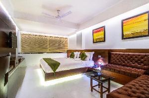 Treebo Trend Cherry Tree, Indore