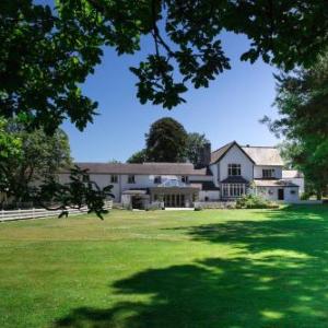 Cyfarthfa Castle Hotels - Llechwen Hall