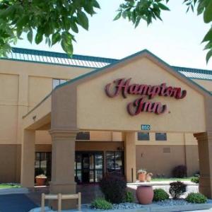 Planet Bluegrass Hotels - Hampton Inn Longmont