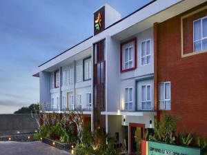 Zizz Convention Hotel, Denpasar