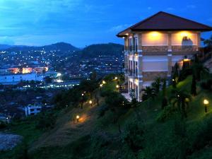 Bukit Randu Hotel & Restaurant, Bandar Lampung