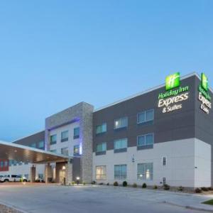 Holiday Inn Express and Suites Firestone Longmont