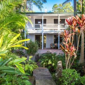 Hotels near Tyagarah Tea Tree Farm - A Beach House At Byron