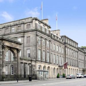 Hotels near Meadowbank Sports Centre Edinburgh - Apex Waterloo Place Hotel