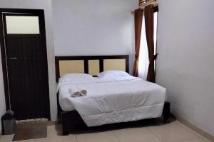 Favour Hotel Pagar Alam RedPartner, Lahat