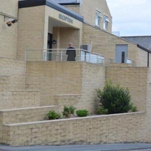 Hotels near John Smith's Stadium - Cambridge Hotel