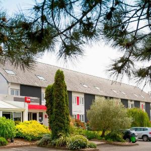 Hotels near Salle Omnisport de Kercado - ibis Vannes