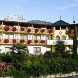 Hotels near Sparkasse Arena Bolzano - Gardenhotel Premstaller