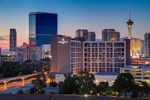 Renaissance Las Vegas Hotel hotel near Las Vegas Convention Center