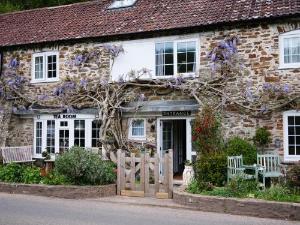 The Bark House, Tiverton