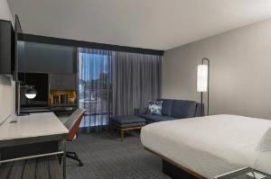 Courtyard by Marriott Fresno Clovis, Clovis