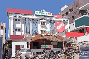 Capital O 80682 Hotel Suraj Executive, Vagholi