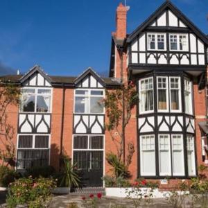 Hotels near Stadiwm Zip World Colwyn Bay - Bryn Woodlands House