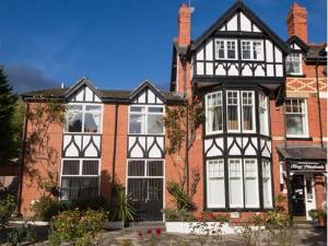 Bryn Woodlands House, Conwy