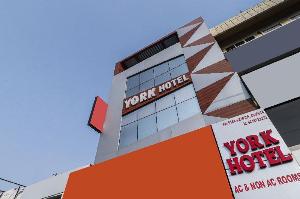 OYO 80792 York Hotel, Karnal