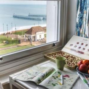Hotels near Whitby Pavillion - Discovery Accommodation