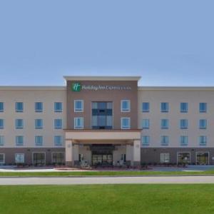 Holiday Inn Express Hotel and Suites Forrest City