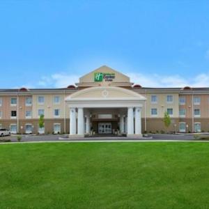 Holiday Inn Express & Suites Utica