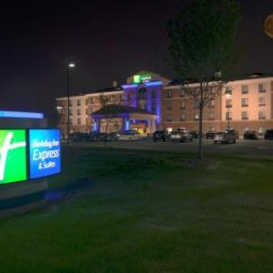 Holiday Inn Express And Suites Detroit North-Troy