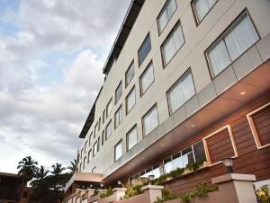 PHLOX HOTEL HUBLI, Hubli