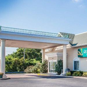 Lake Ozark Hotels Deals At The 1 Hotel In Mo Quality Inn Lake Ozark