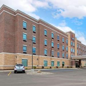 Hotels near Archbold Evangelical Church - Comfort Inn & Suites Adrian