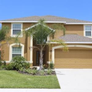Hotels near Montverde Academy - Disney World Orlando Area - Veranda Palms Resort Pool Homes