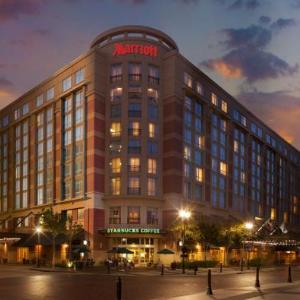 Hotels near Smart Financial Centre at Sugar Land - Houston Marriott Sugar Land