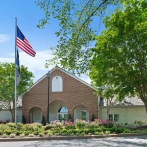 Hotels near St. Bede Catholic Church Williamsburg - The Historic Powhatan Resort By Diamond Resorts