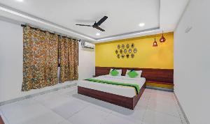 OYO 77458 Signature Palazzo Pondicherry, Pondicherry