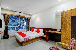 OYO 77491 Hotel Shreenath, Daman