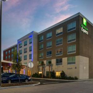 Holiday Inn Express Orlando South Park