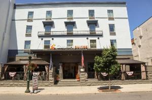 Comfort Suites Downtown Carlisle, Carlisle
